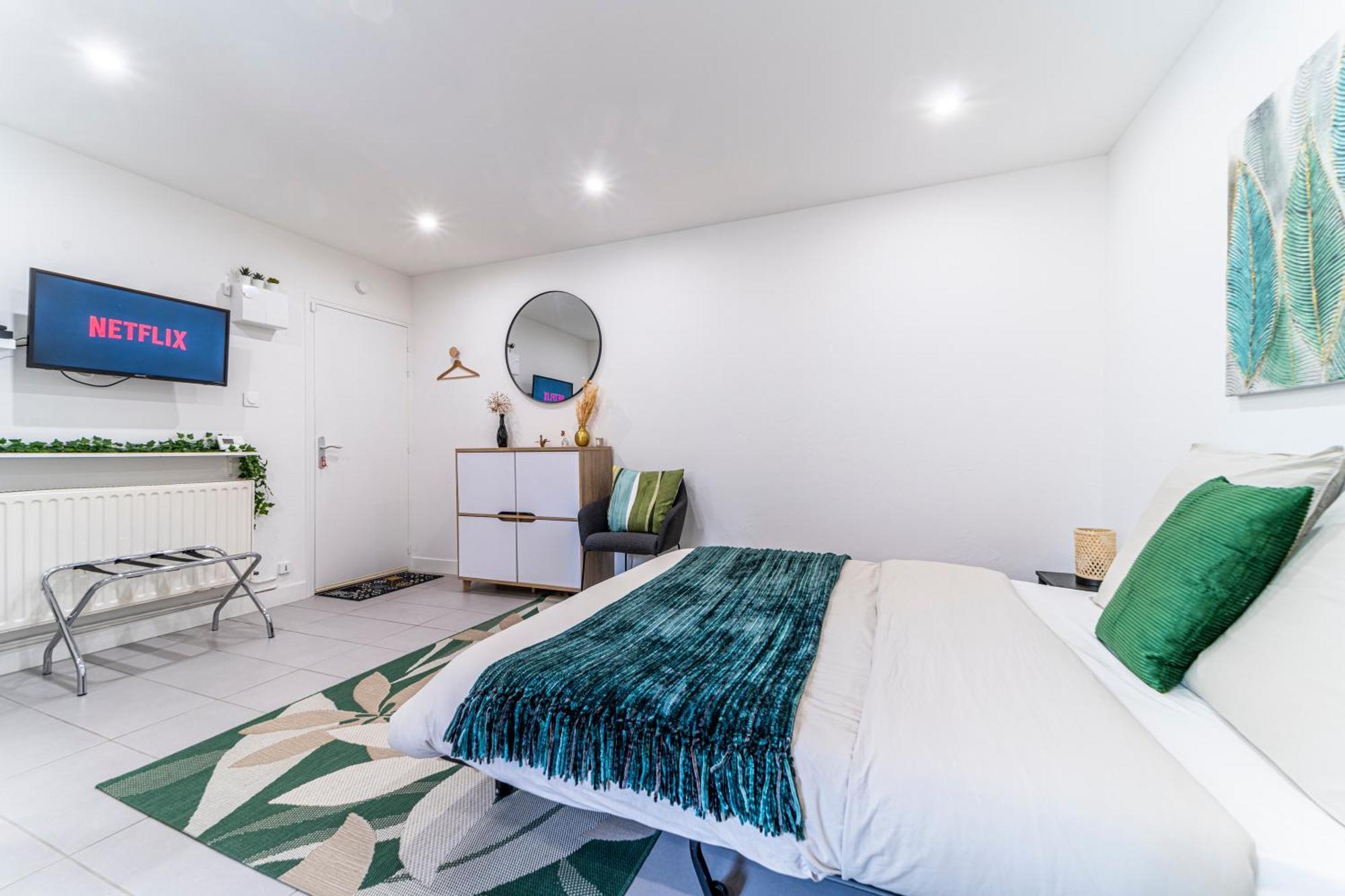 Le Cosy - Free Parking - Proche Gares Lille - Netflix - Wifi Apartment Mons-en-Baroeul Екстериор снимка